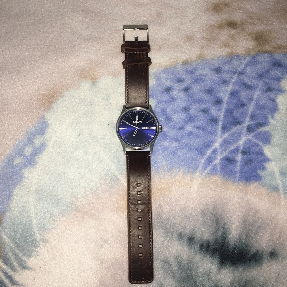 Nixon watch